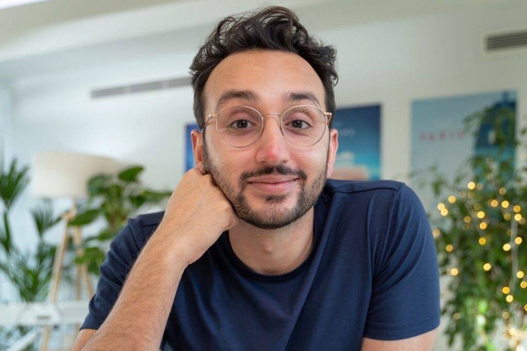 ali abdaal net worth